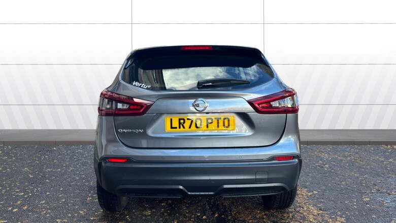 Nissan Qashqai 1.3 DiG-T Acenta Premium 5dr Petrol Hatchback